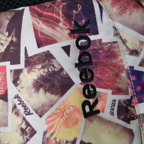 Reebok Sling Bag - Picture 2 of 6